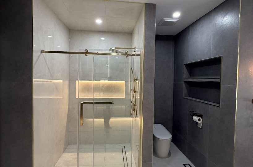 Luxury Bathroom With Custom Vanity & LED Shower Niche